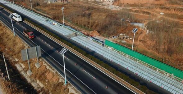 美媒:中國在太陽能公路領域的發展將超越美國(圖1) 美媒:中國在太陽能公路領域的發展將超越美國(圖1)