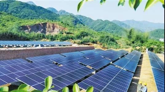 光伏行業(yè)的社會效益主要體現(xiàn)在哪些方面?(圖2) 光伏行業(yè)的社會效益主要體現(xiàn)在哪些方面?(圖2)