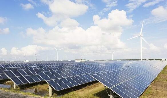 【每日一知識】太陽能發電站是怎樣發電的(圖1) 太陽能發電廠和光伏發電站