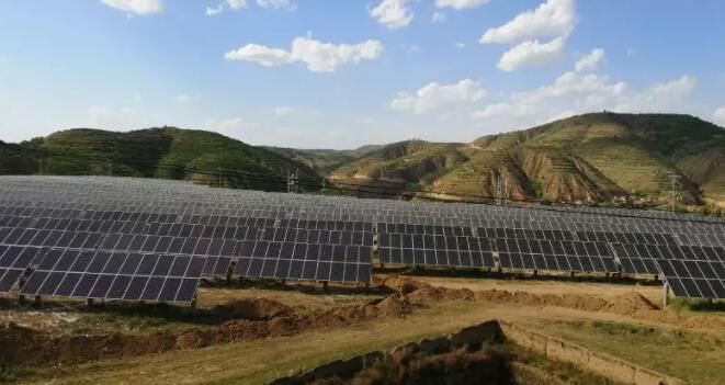 平價時代光伏發(fā)電如何從適應(yīng)電網(wǎng)向支持電網(wǎng)轉(zhuǎn)(圖1) 分布式發(fā)電并網(wǎng)系統(tǒng)