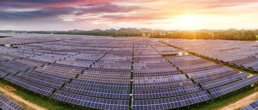 解析光伏太陽能的現狀分析和未來發展趨勢(圖1) 光伏發電企業