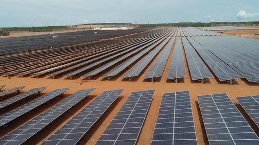 未來十年光伏發(fā)電將取代傳統(tǒng)火力發(fā)電！(圖1)